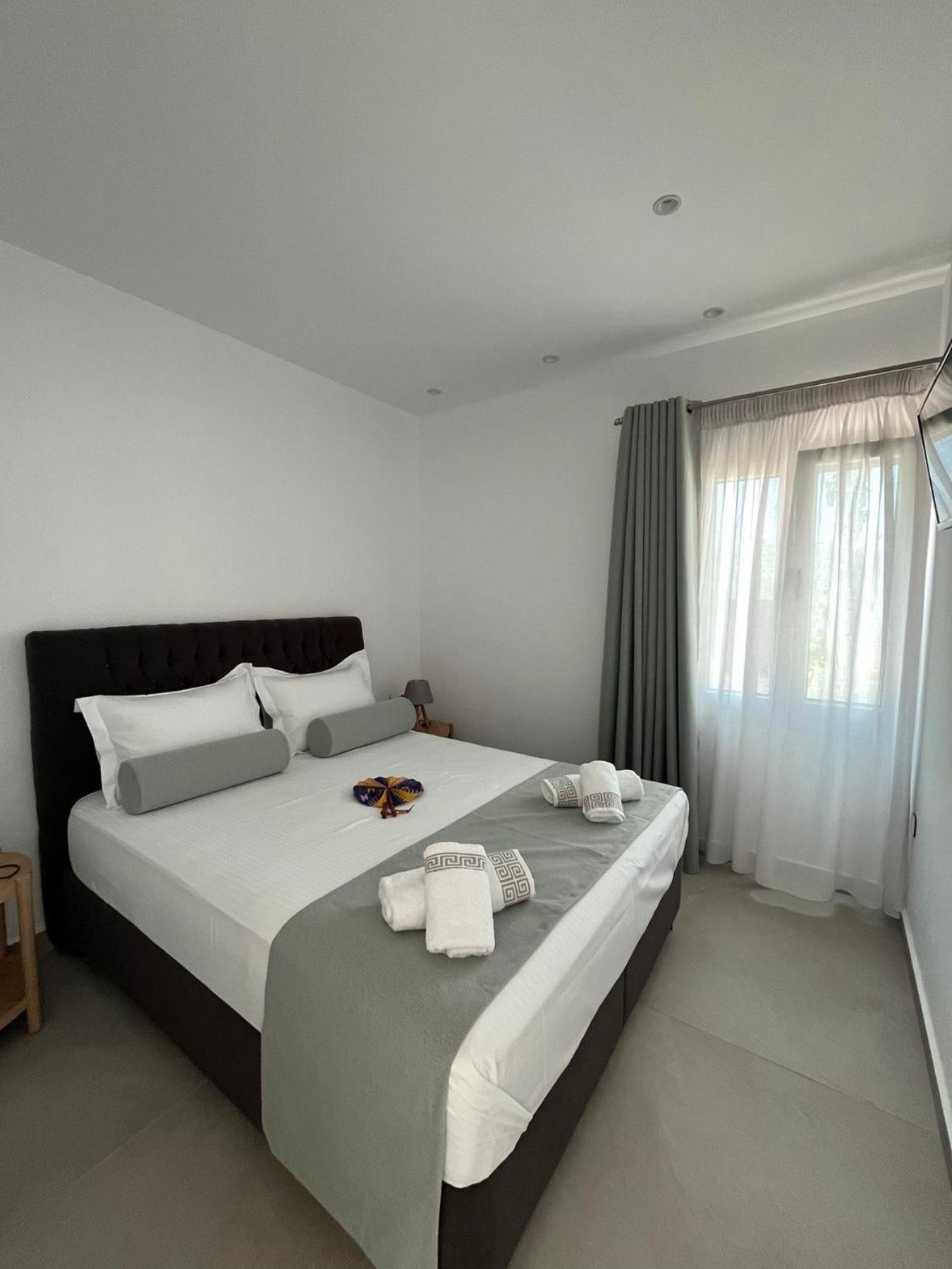 Podotas Group Hotel Kamares  Buitenkant foto